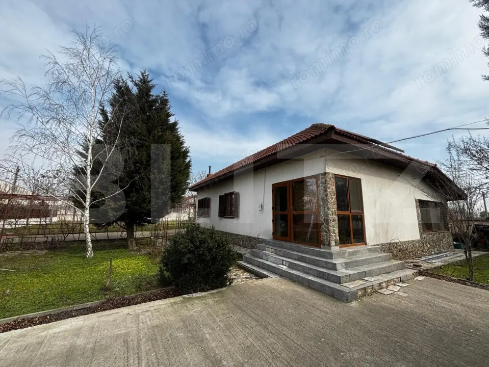 Casă parter cu terasă generoasă, teren 1267 mp,  Preajba-zona Damila