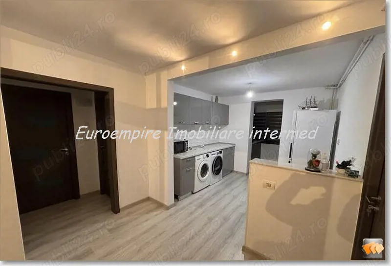 Apartament 2 camere decomandate zona FAR
