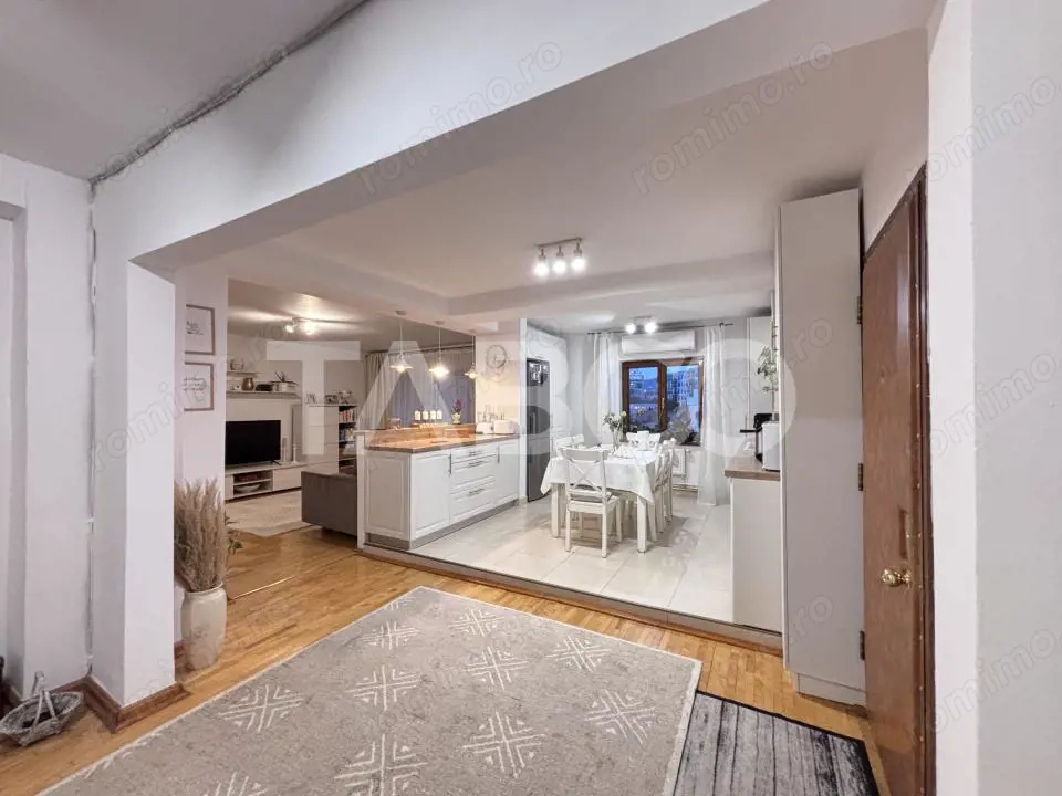 Apartament cu 4 camere de vanzare 99 mp utili Scortarilor