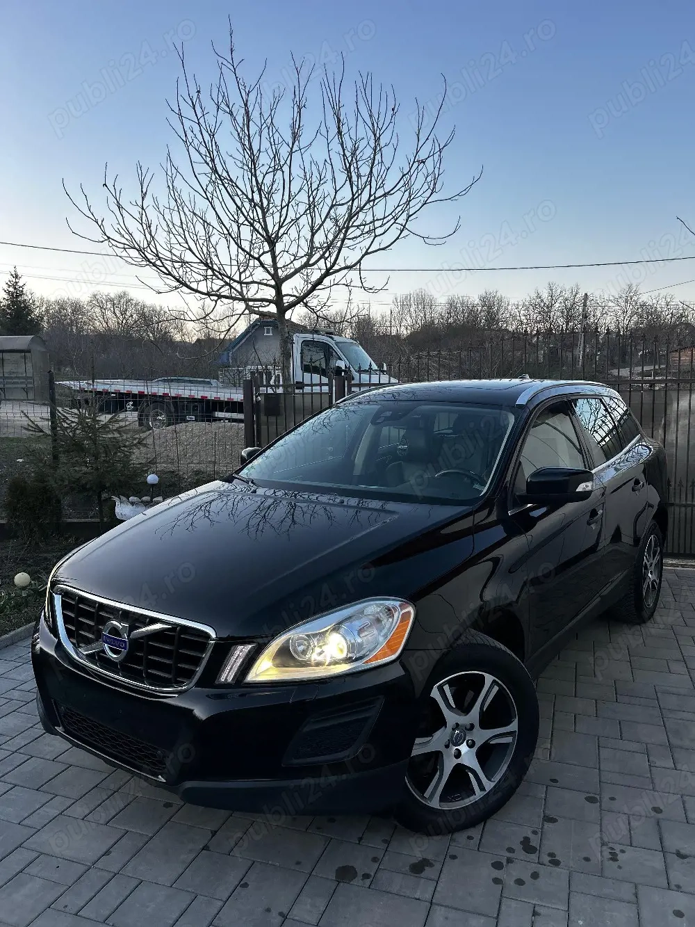 Volvo Xc60 D3 Euro 5  Schwarz Momentum