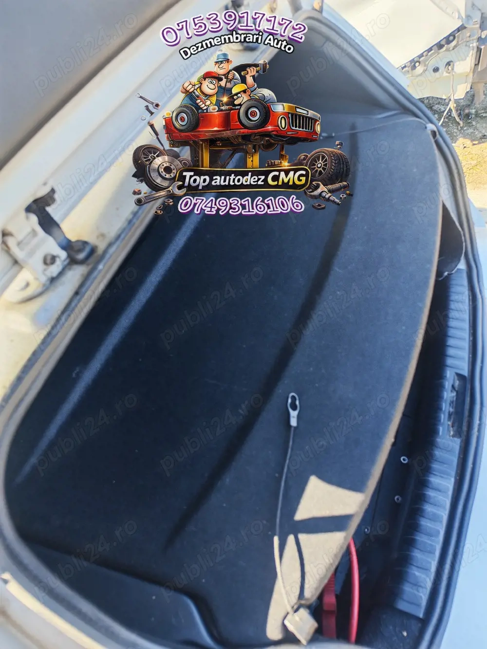 Polita portbagaj Bmw Seria 1 E87 capac haion