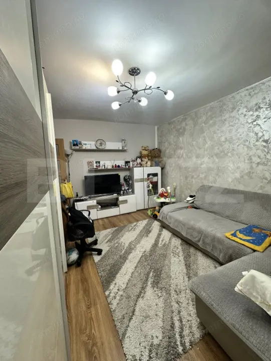 Apartament 4 camere, 81 mp, zona Big Nou