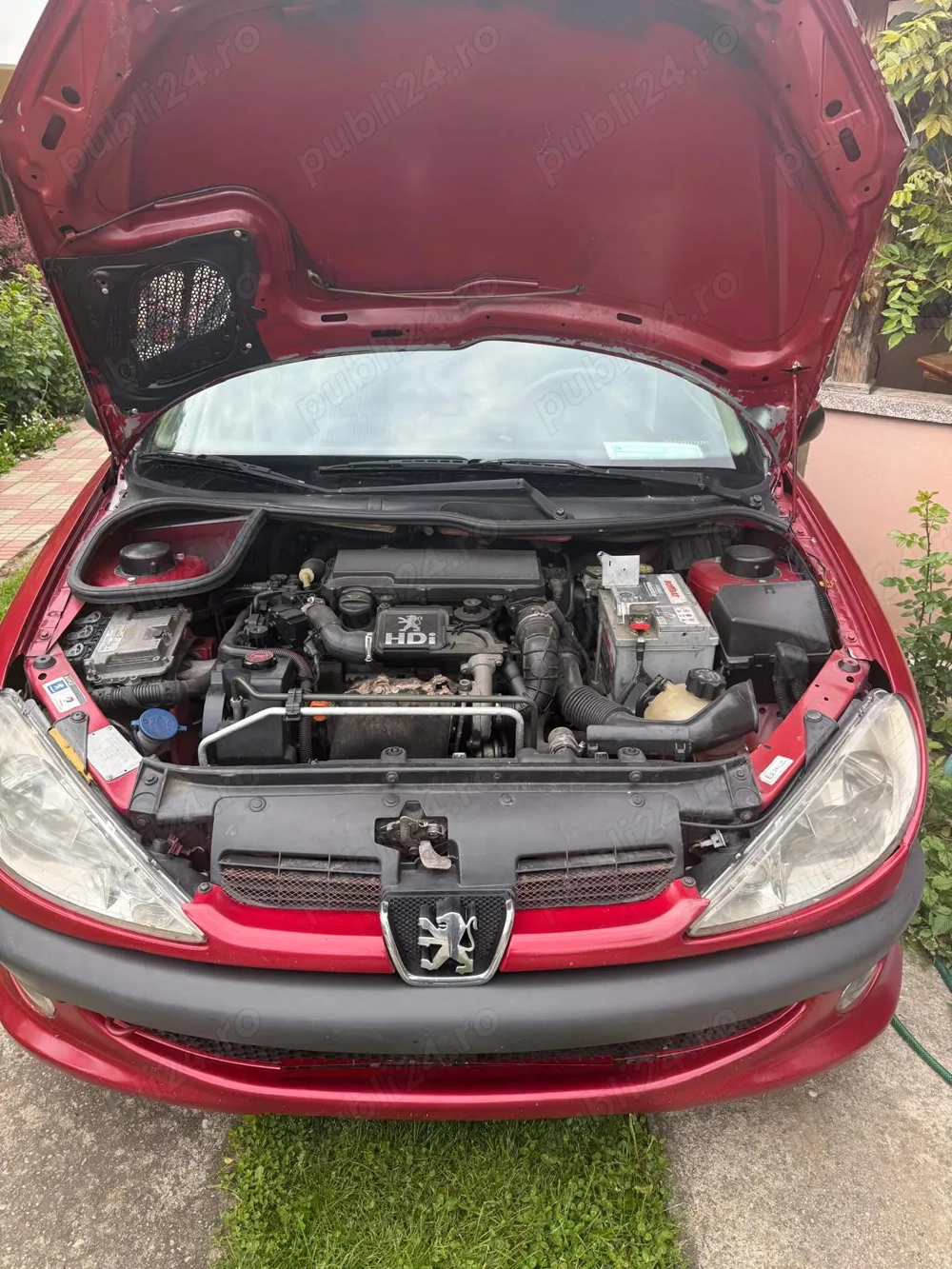 Dezmembrez Peugeot 206 1.4 Hdi 2007