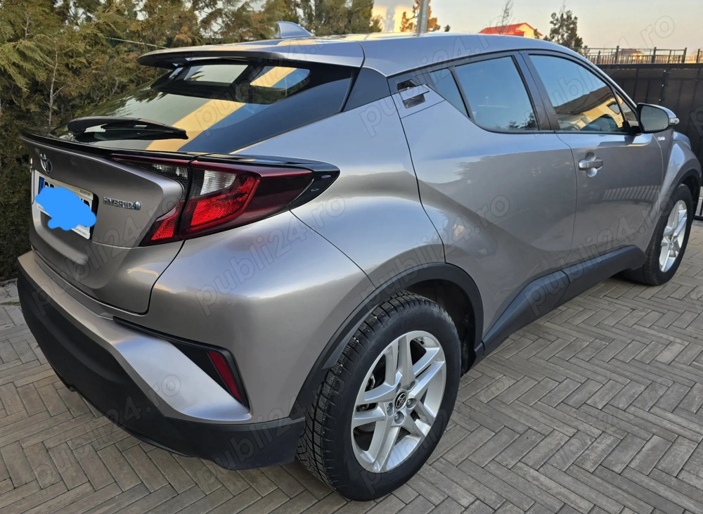 Vand Toyota C-HR facelift 1.8  2020