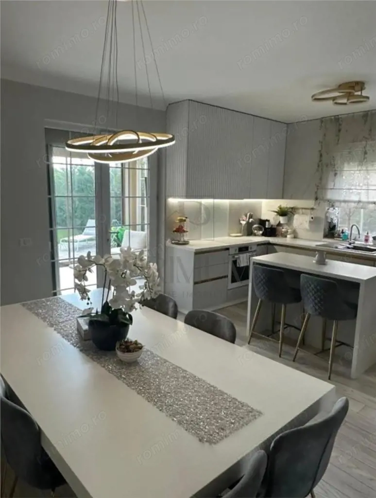 GIROC - Duplex mediteranean - Teren 350mp - Mobilat