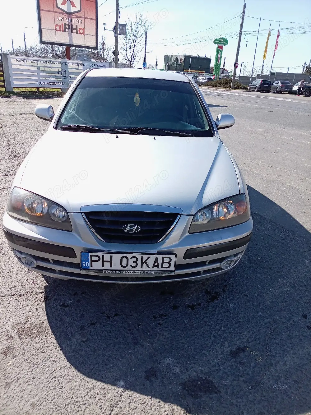 vand Hyundai elentra euro4 motor 1, 6benzina  proprietar 