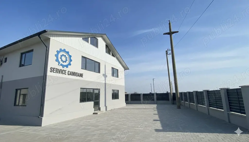 Hala + Cladire birouri + teren 17000mp + 3000 beton, toate utilitatile