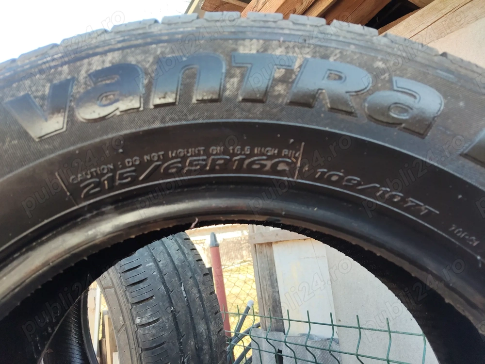 Vând anvelope M*S ,(215/65/16,,,C)