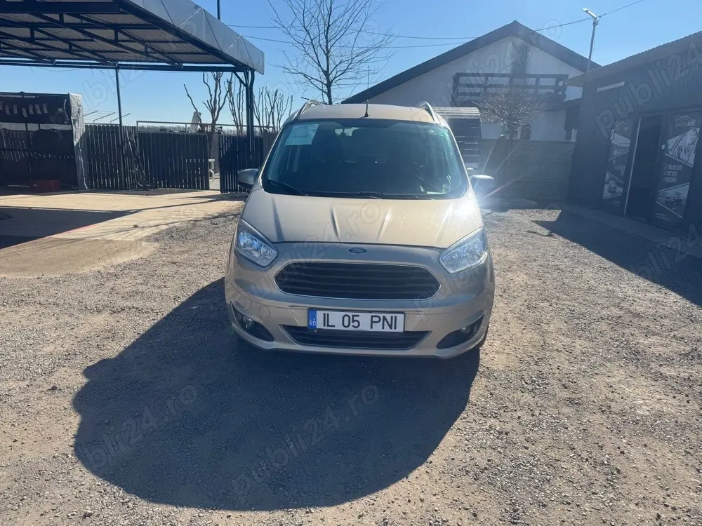 Ford Tourneo Courier 2015