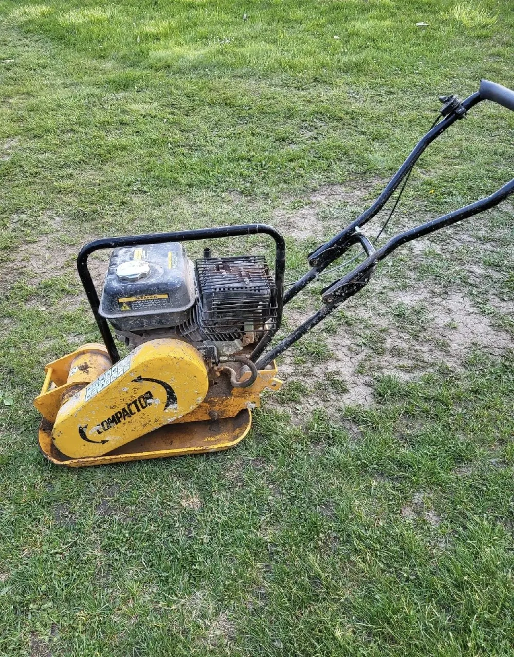 Placă (talpă)  compactoare vânzare sau închiriere 