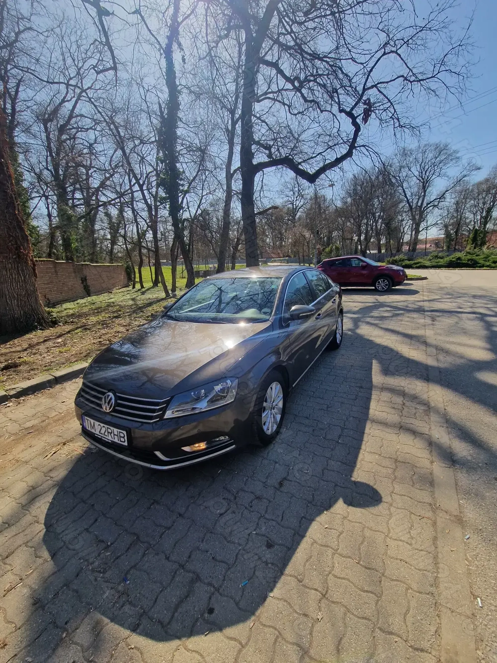 Vând Volkswagen passat