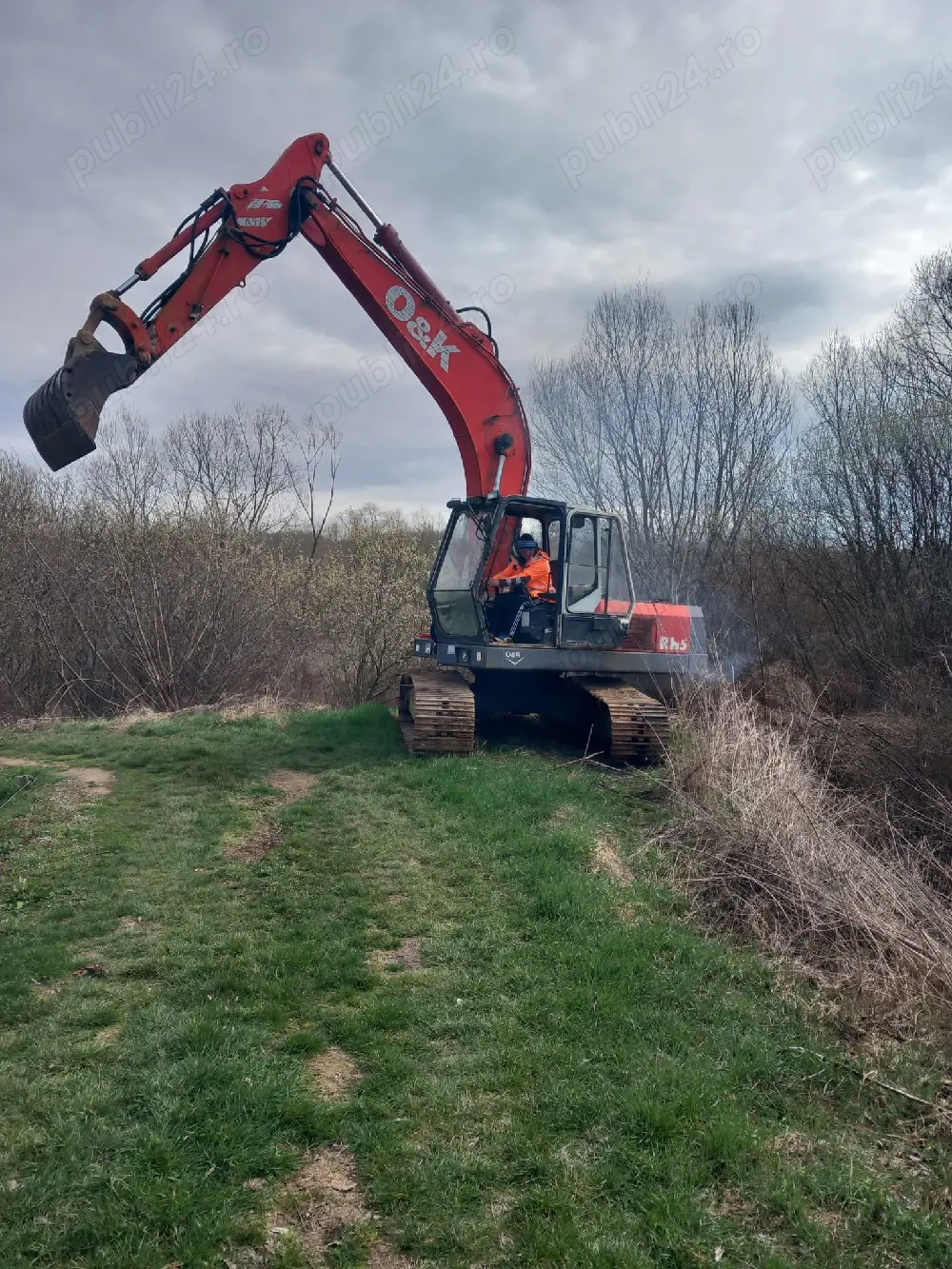 Vand excavator