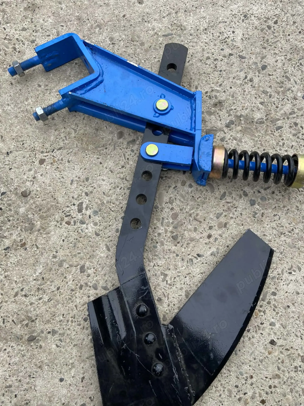 Brazdar ingrasaminte FS asamblat FS-3.0V