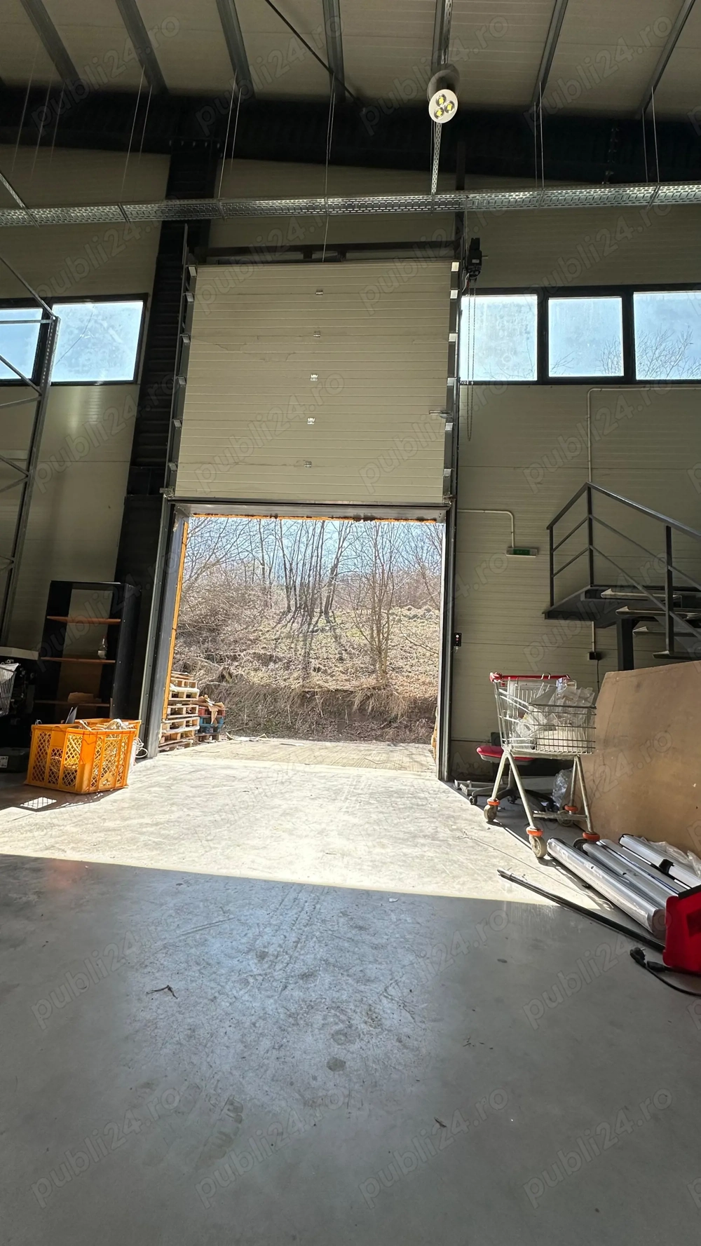 Hala moderna, 972 mp, inaltime 8 m, in Tetarom 1, Cluj-Napoca