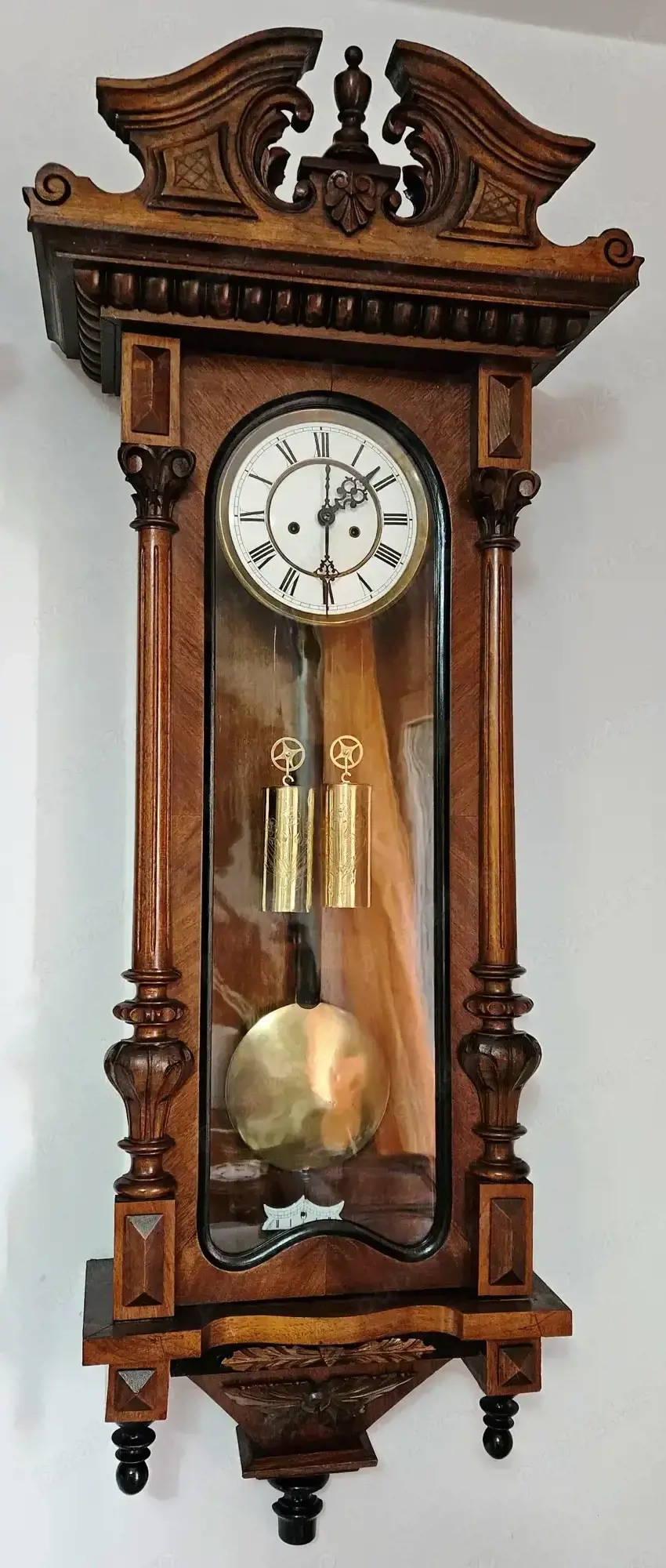 Ceas de perete cu pendul si 2 greutati Kienzle