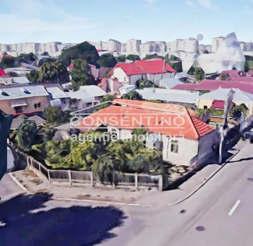 Se vinde teren 403 mp , cu imobil din 1960 , str. Patriei , Centru.