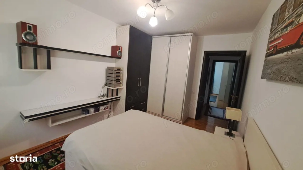 Apartament 3 camere Titan, renovat, parcare, lângă parc și metrou, cat friendly