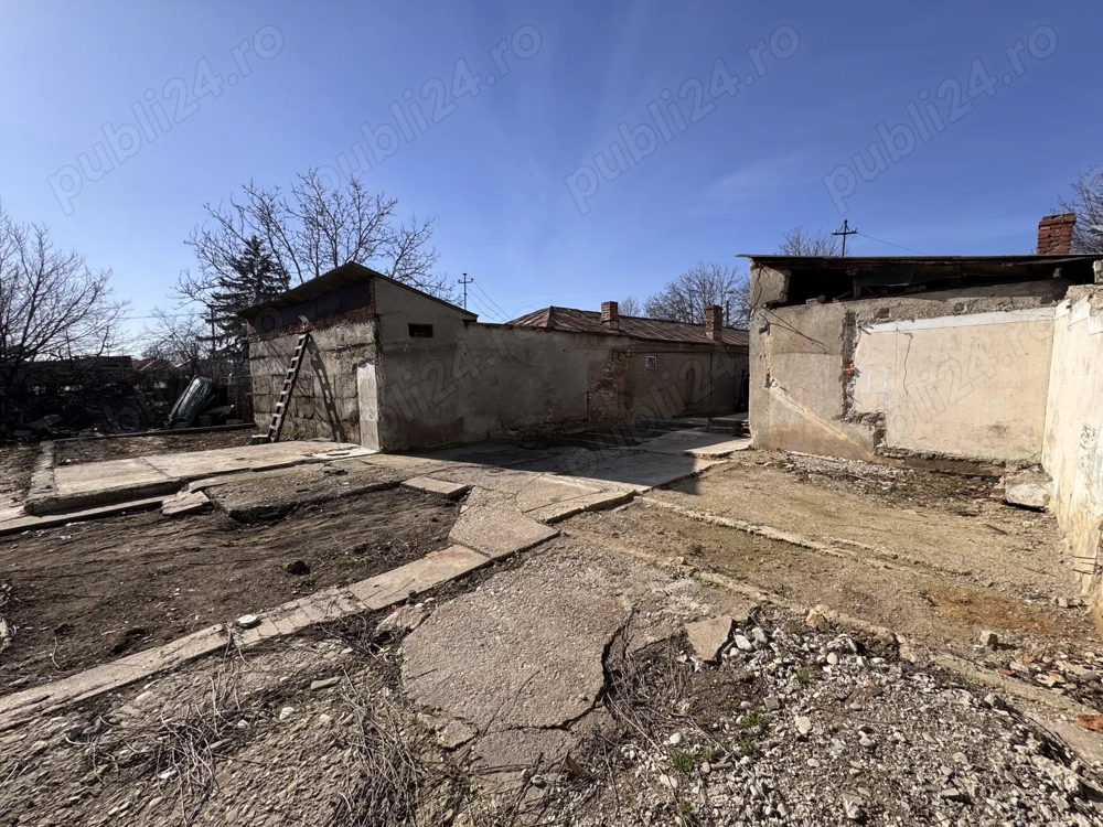 Casa 23 August + Teren 490 Mp - Bld. Nicolae Titulescu