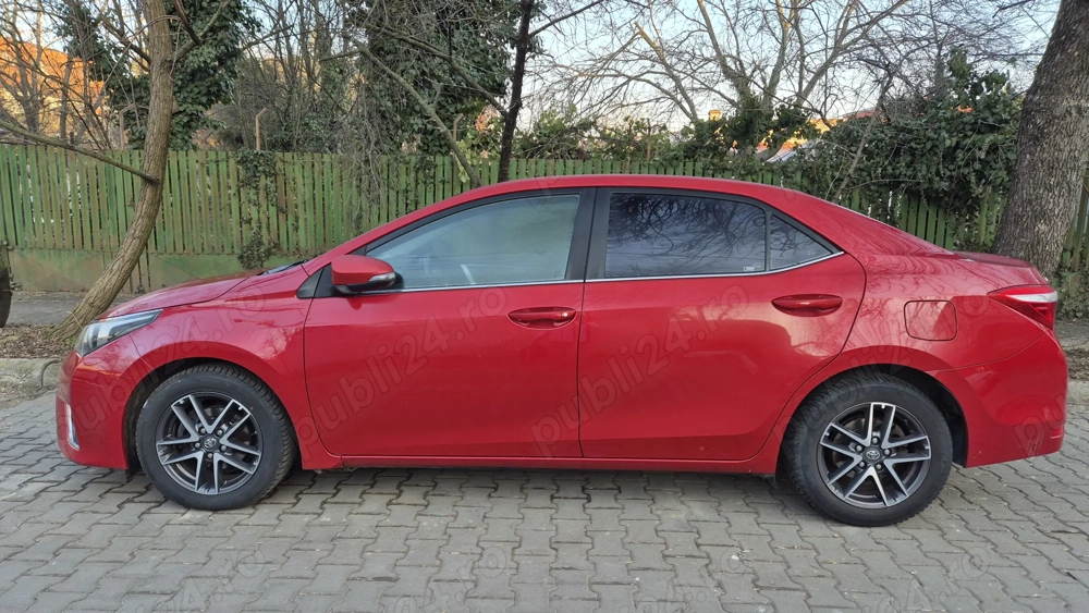 Toyota corolla diesel sedan