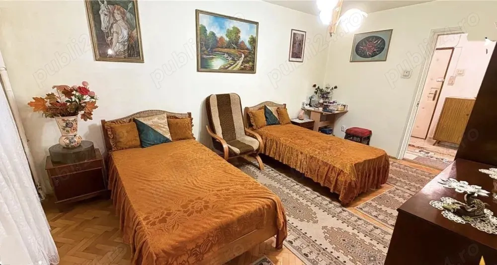 Vand in Dambul Pietros apt. 2 camere, decomandat, et.4 din 10