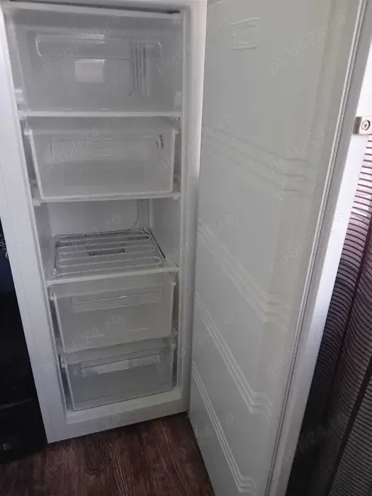 Congelator Candy clasic 160 l