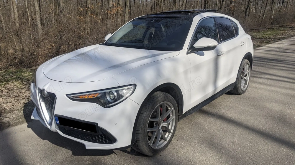 Alfa Romeo Stelvio First Edition 280CP 2017 pornire cheie, panoramic