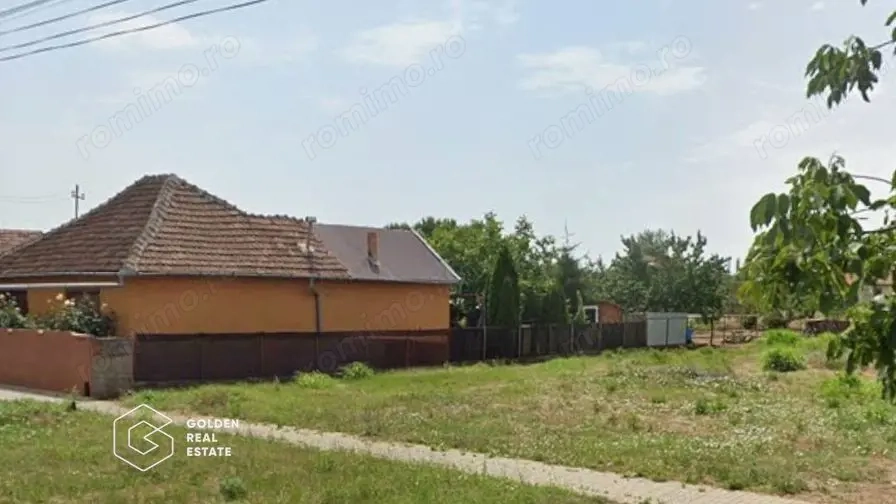 Teren pentru constructie casa, strada asfaltată, Macea