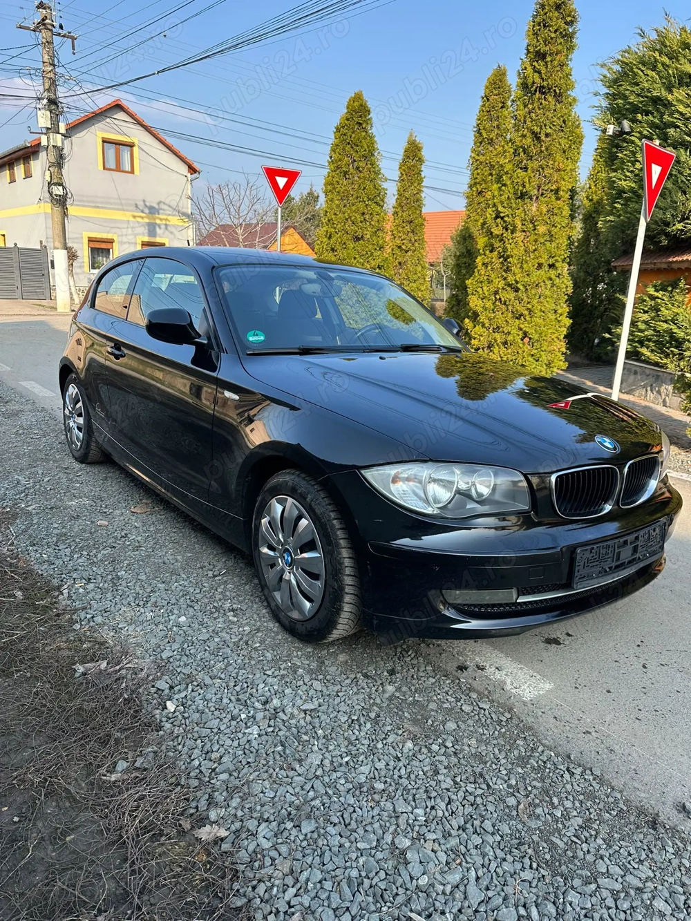 BMW seria 1 benzină 1,8 an 2010