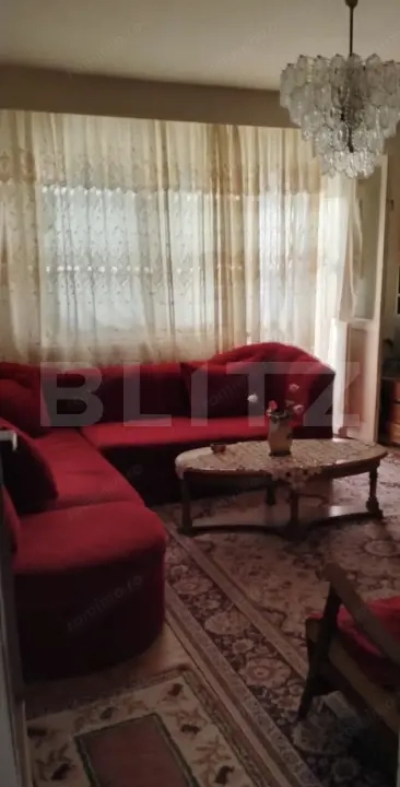 APARTAMENT GENEROS CU 2 CAMERE DECOMANDAT 