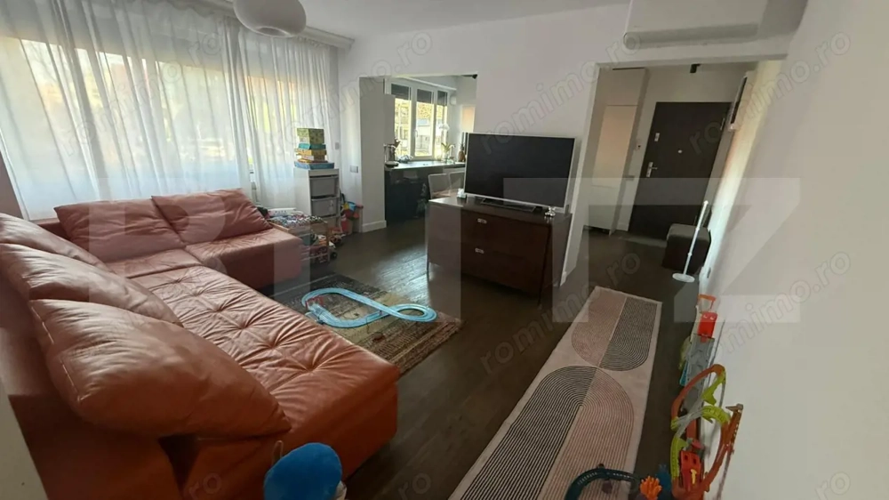 Apartament 3 camere, renovat recent, cart. Grigorescu zona Al. Vlahuta