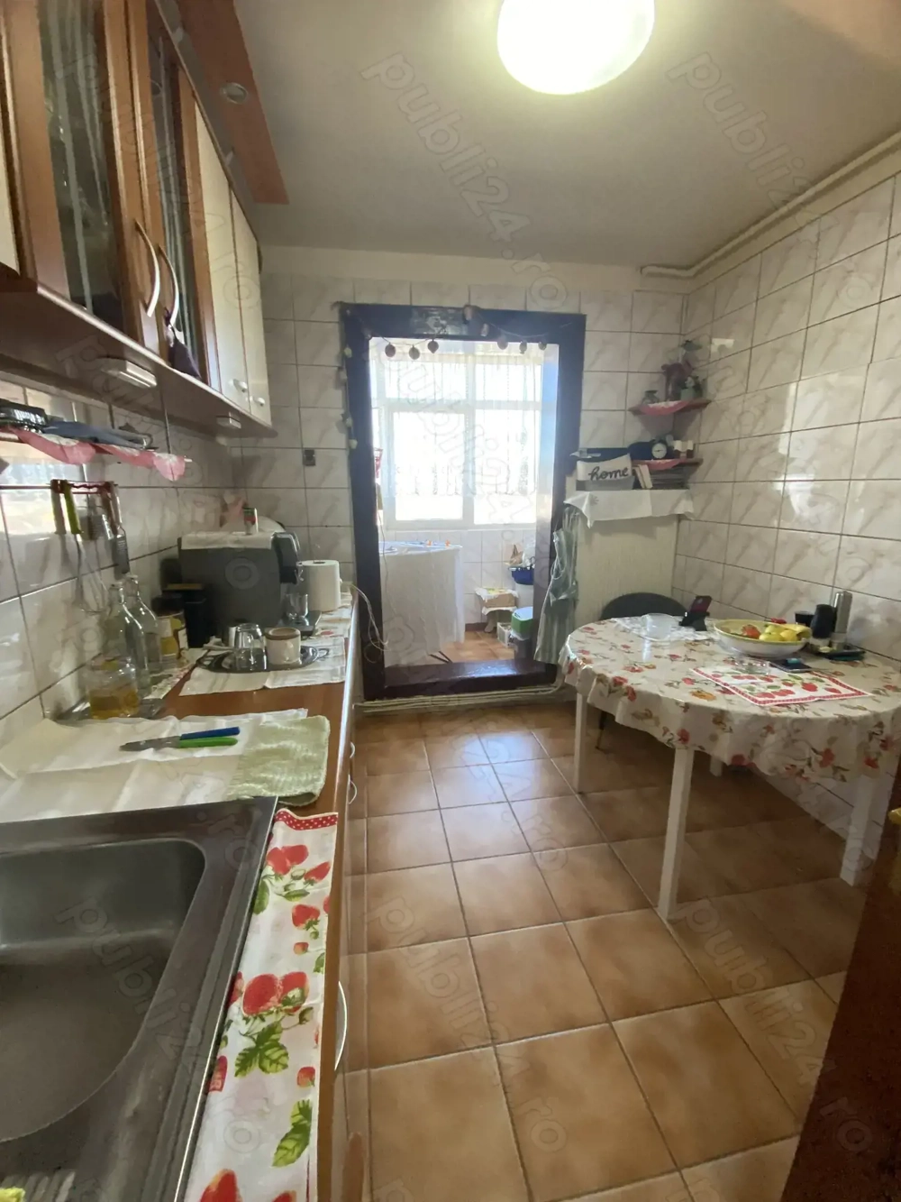Uverturii, ap 3 cam  1983, Centrala proprie
