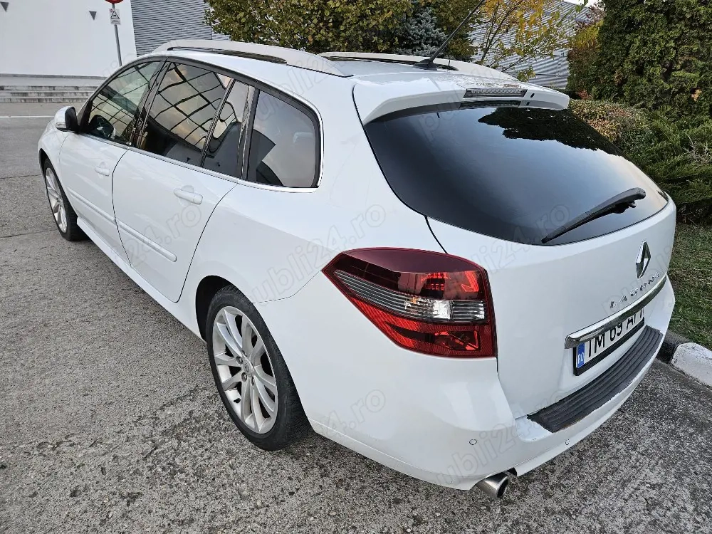 vand renault Laguna III - An 2011