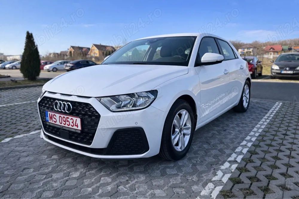 Audi A1 1.0 Benzina, automata, an 2021 , garantie 1 an