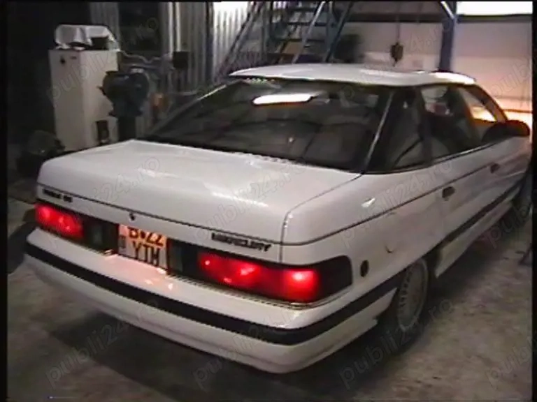 Caut Ford Mercury Sable 1989 sedan