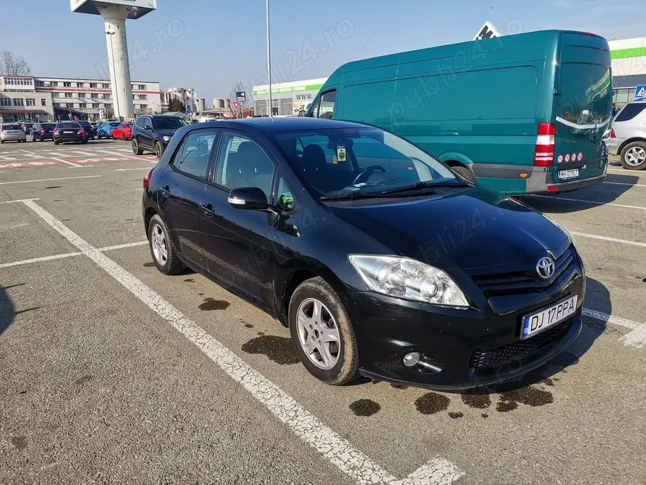 Toyota Auris benzina + Gpl