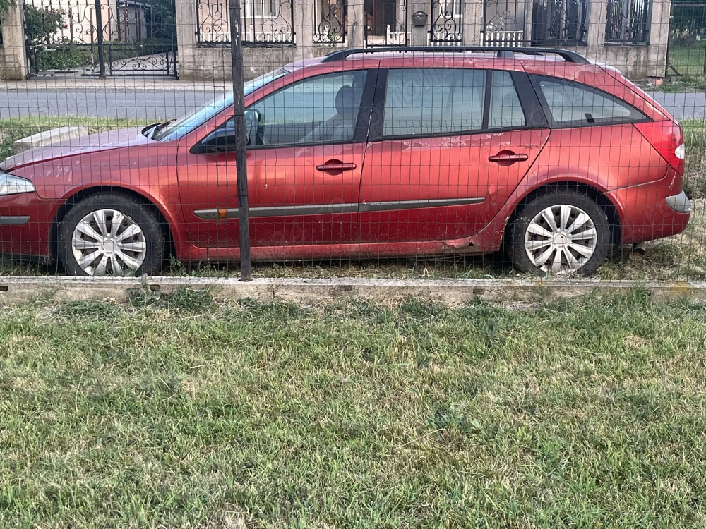 Vând masina pentru voucher Rabla