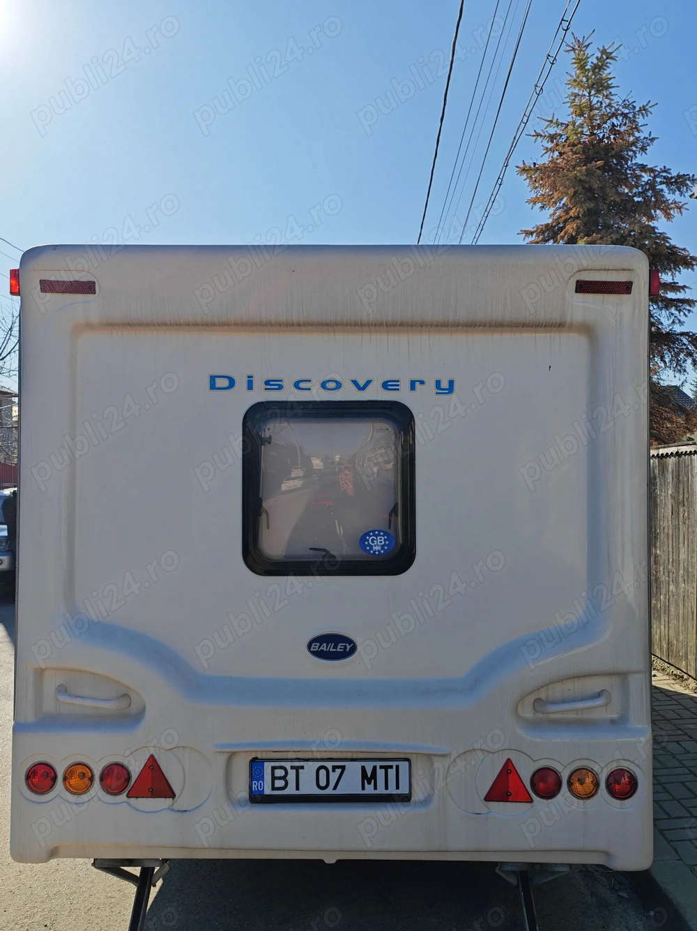 Vand Rulota Bailey Discovery 400 din anul 2004