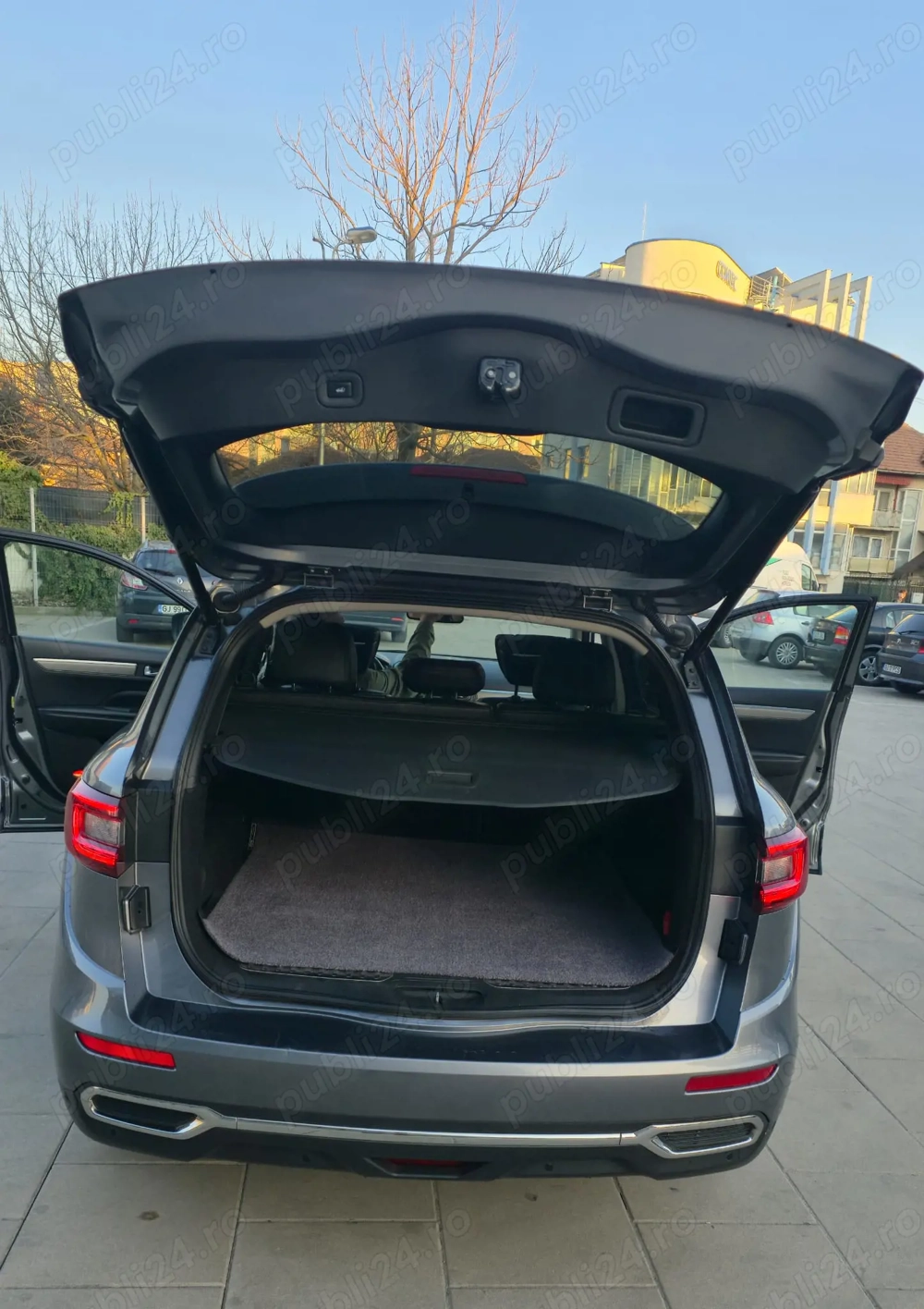 Renault koleos Inițiale Paris 