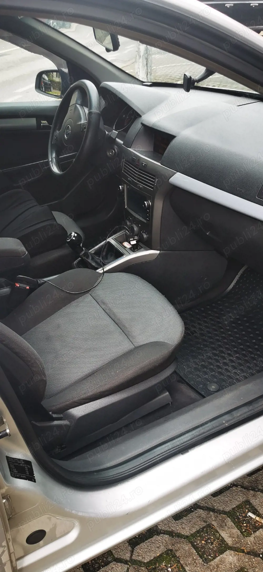 Vând Opel Astra H 2005