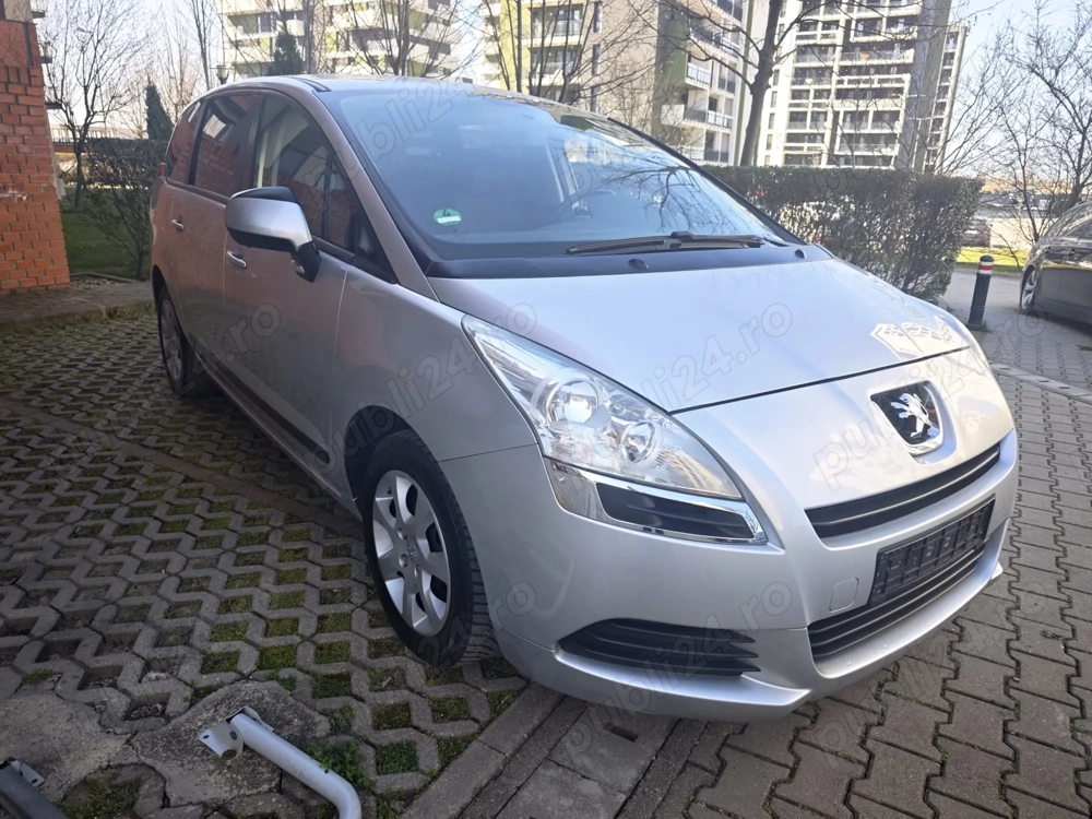 Peugeot 5008 benzina 1.6 euro5