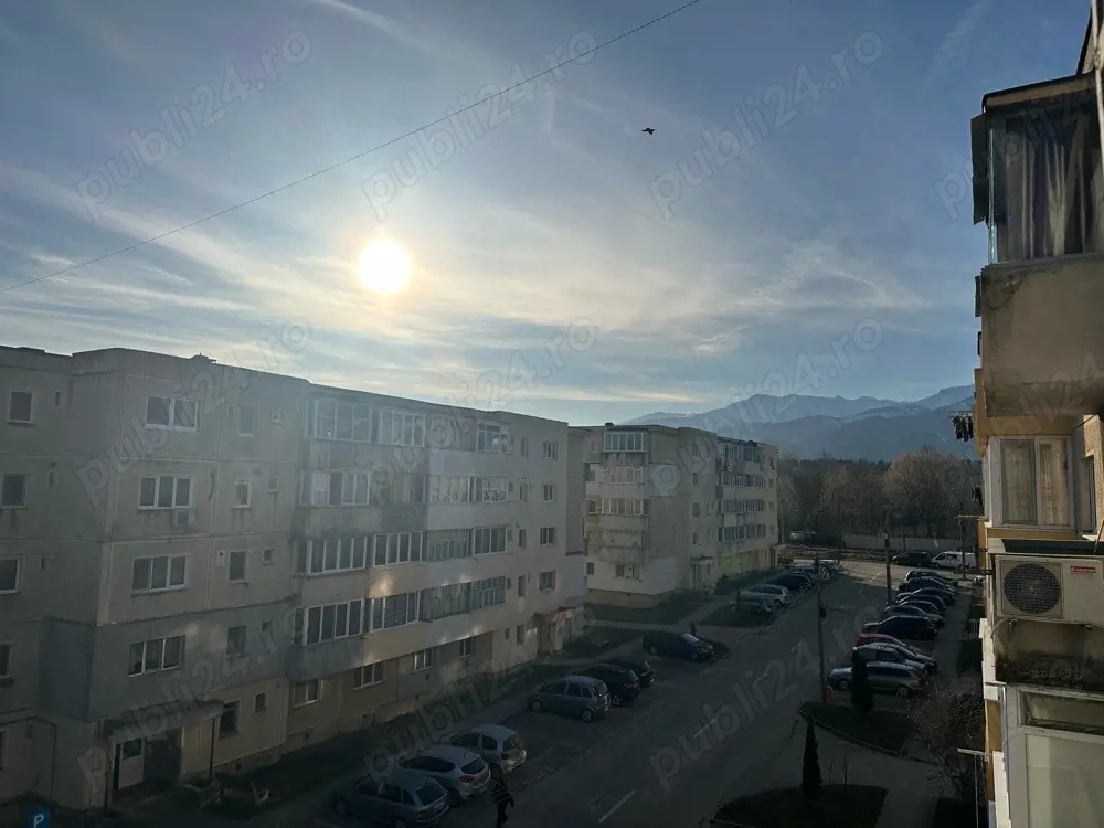 Apartament 3 camere!