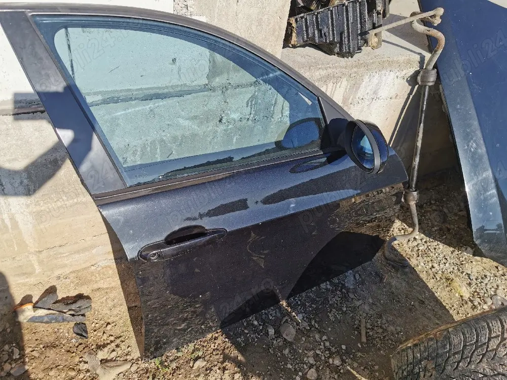 Ușa bmw e90 
