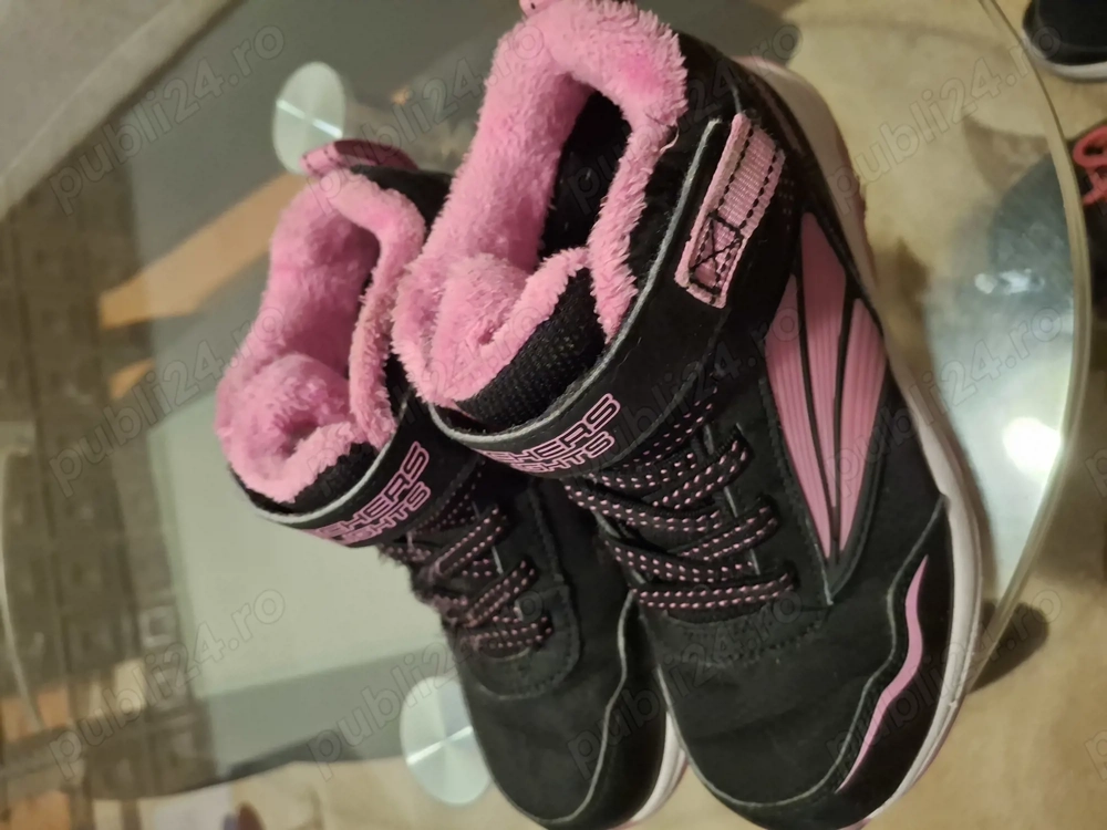 Adidașisi ghete fete 7 ani