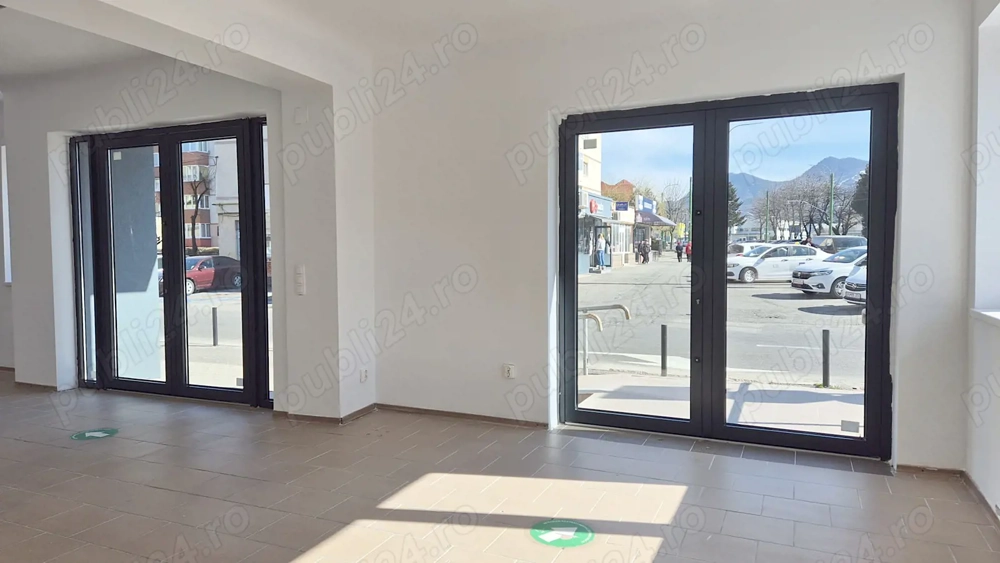 Spațiu comercial cu vizibilitate excelentă, strada Carpaților.