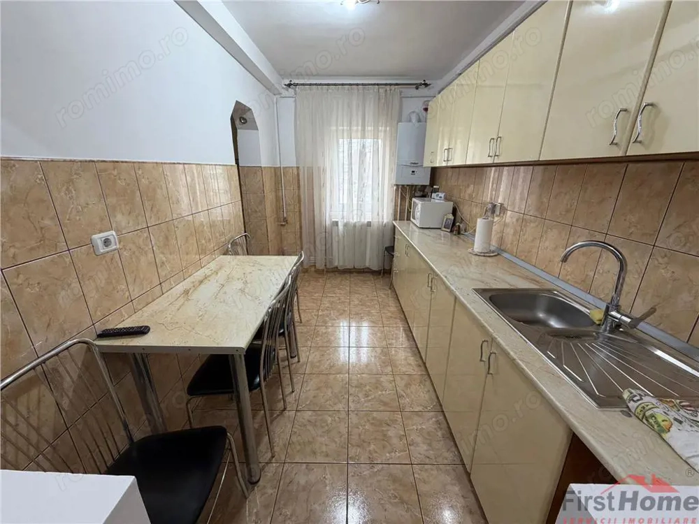 Apartament 2 camere, etaj 1, 56mp, mobilat, zona Scoala 3 - Vlahuta