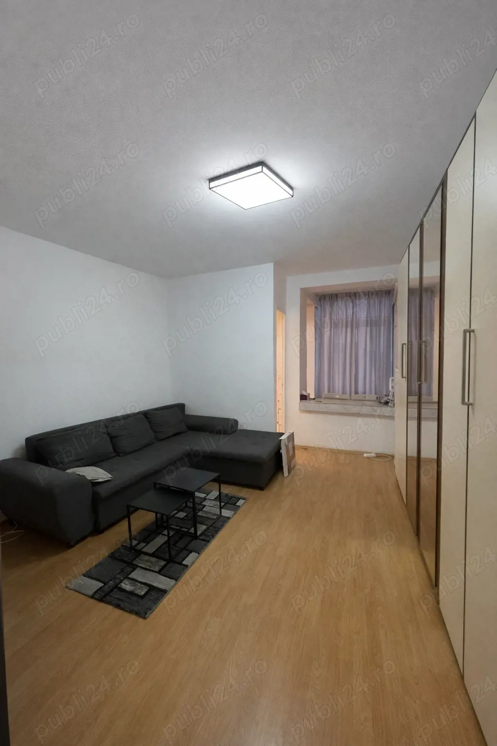 Garsonieră de vânzare 