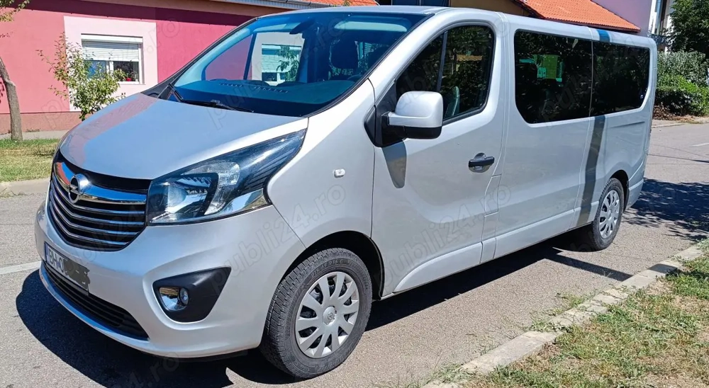 Opel Vivaro 8+1   2018    Bitturbo 145 Cp