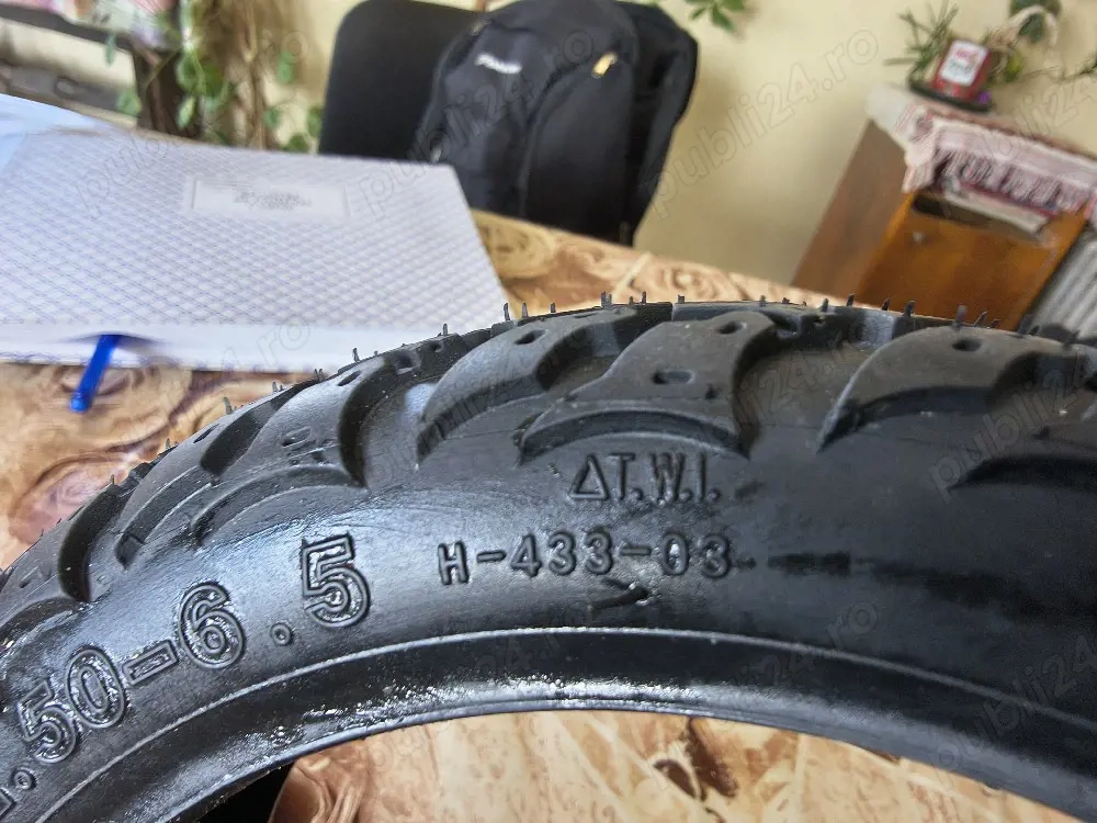 Cauciuc trotinetă electrică 