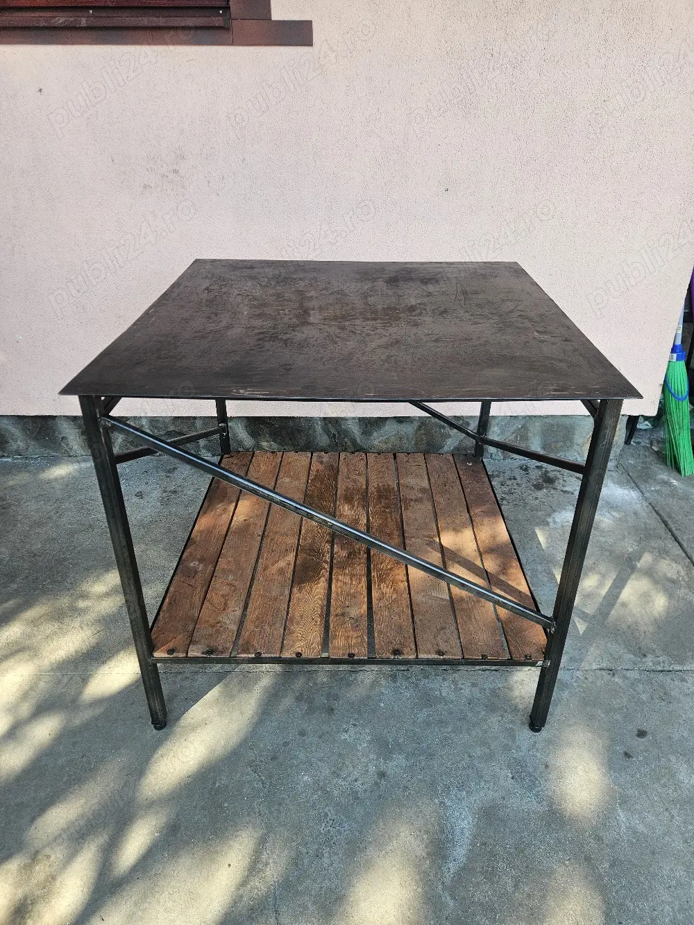 Banc de lucru 100cm x 100cm x 90cm