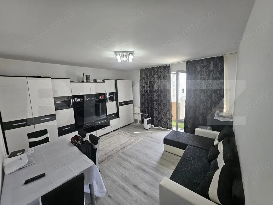 Apartament 2 camere, decomandat, 48 mp utili, parcare, zona Florilor